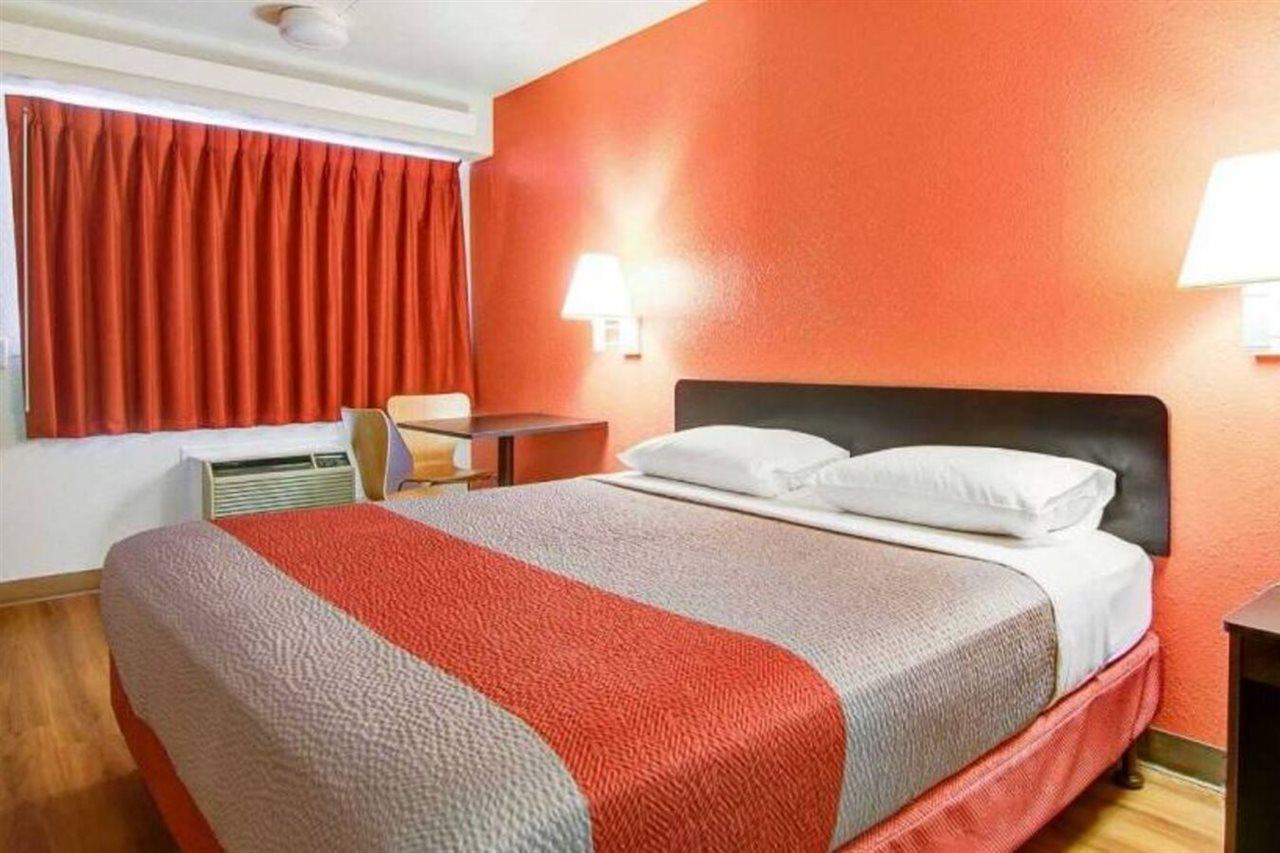 Motel 6-Springfield, Mo - North מראה חיצוני תמונה