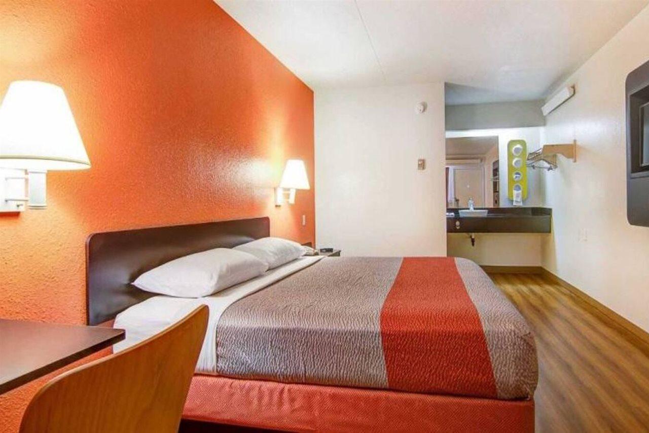 Motel 6-Springfield, Mo - North מראה חיצוני תמונה